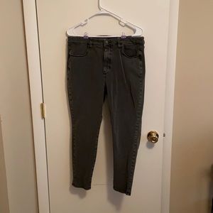 AEO Dark Gray Super High Rise Jegging 14 Short EUC